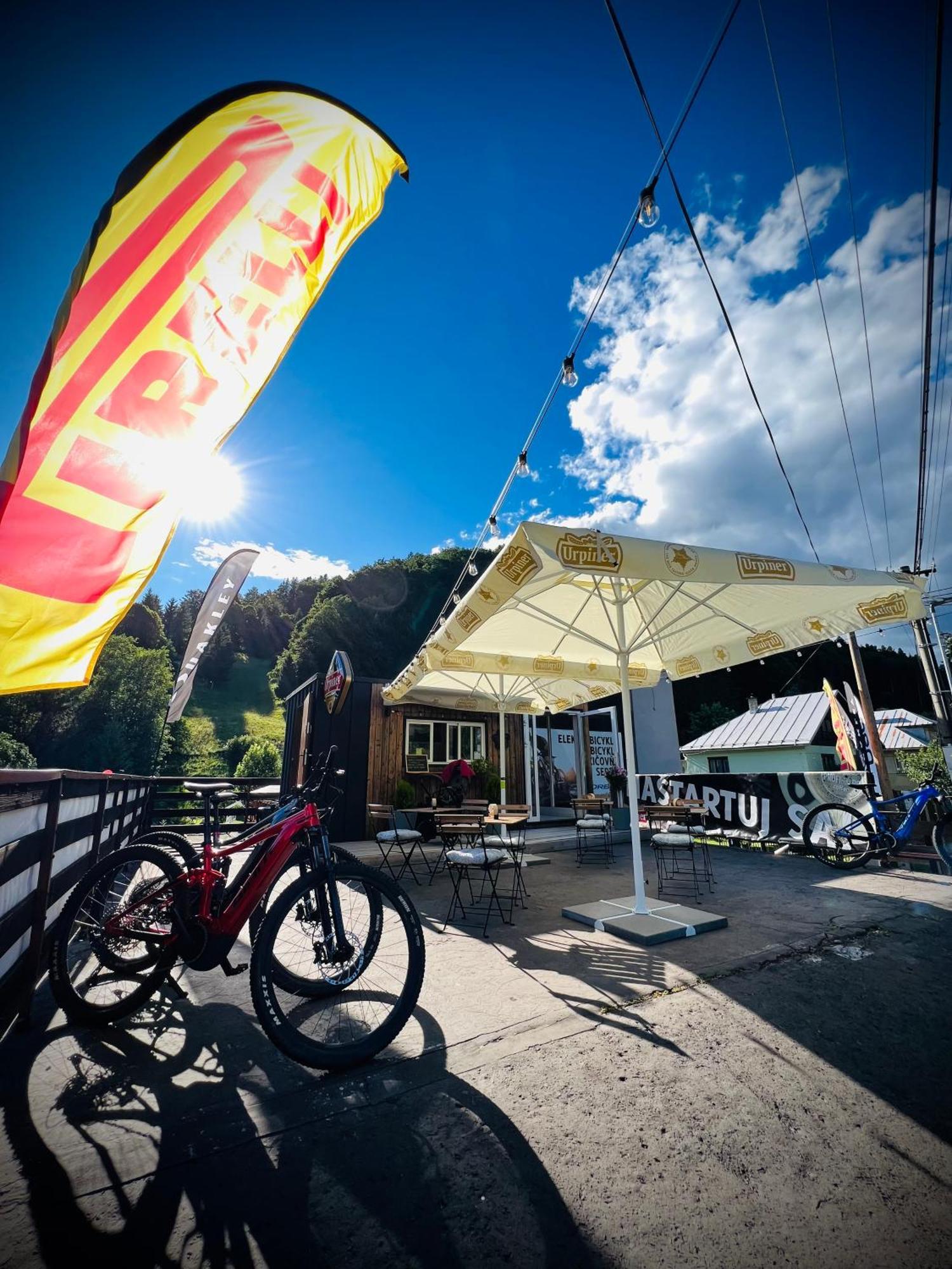 Bystra 94 Profibikers Hotel Bagian luar foto